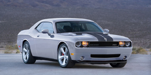 2009 Dodge Challenger Reviews / Specs / Pictures