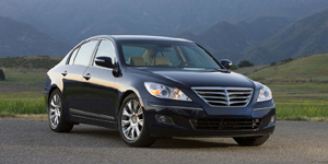 Hyundai Genesis Reviews / Specs / Pictures