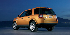 2009 Land Rover LR2 Reviews / Specs / Pictures