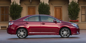 2011 Lexus HS 250h Pictures