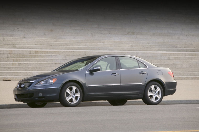 2005 Acura RL Picture