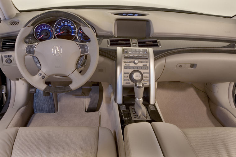 2009 Acura RL Cockpit Picture