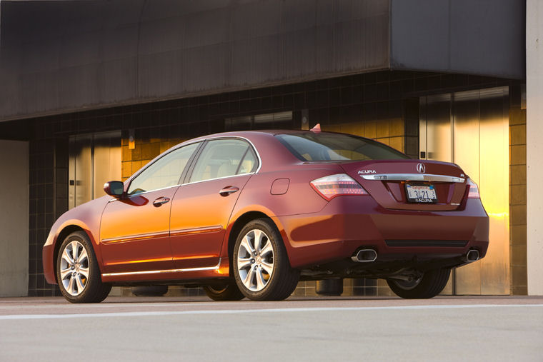 2010 Acura RL Picture