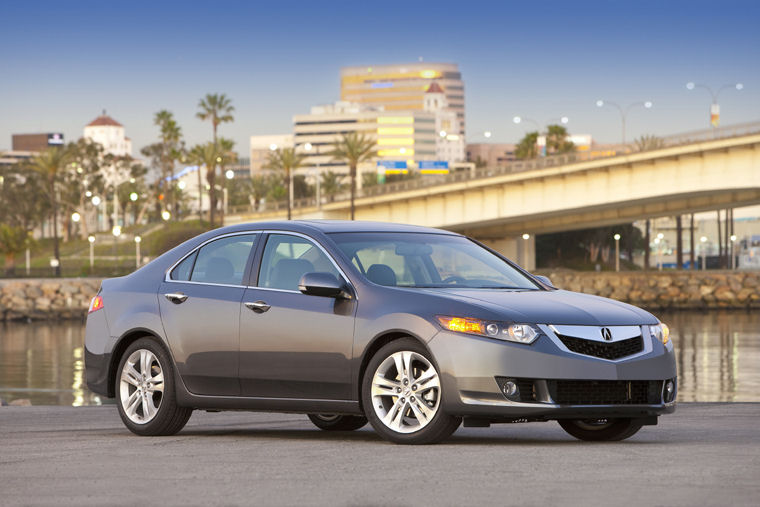 2010 Acura TSX V6 Picture