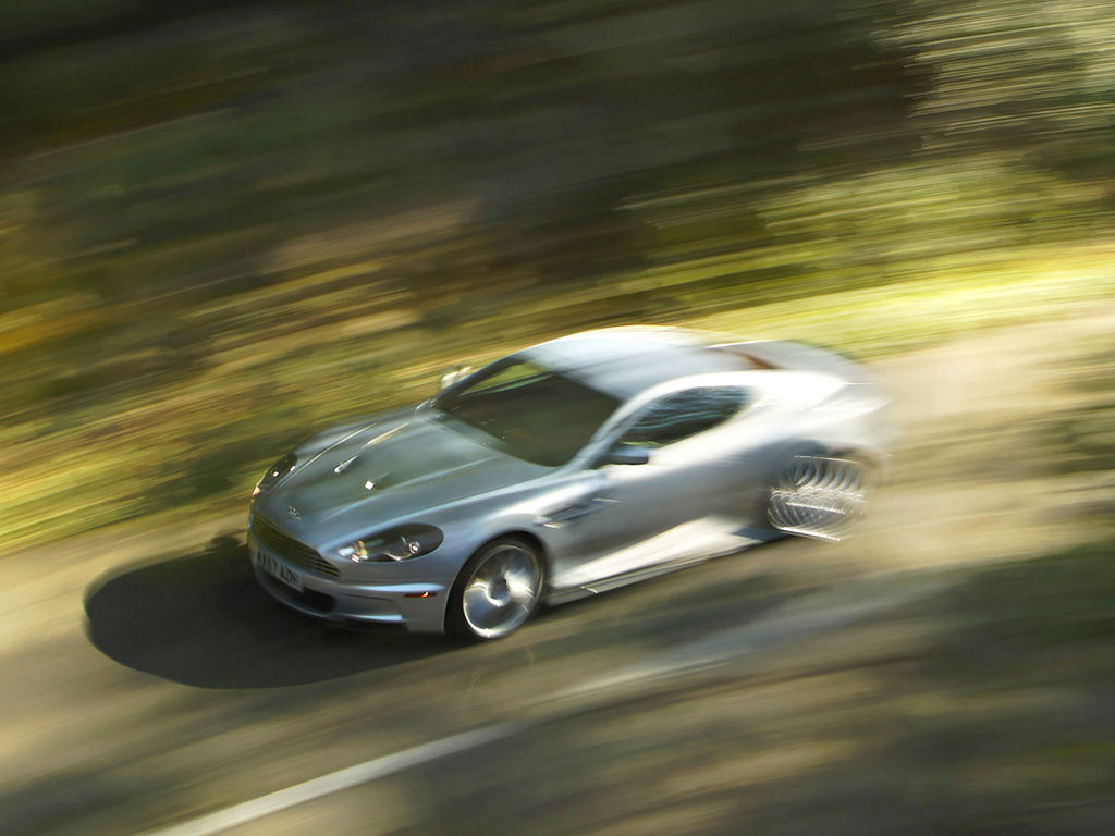 Aston Martin DBS Desktop Wallpaper