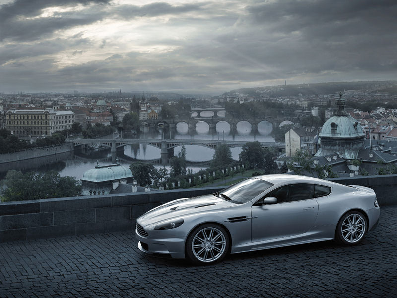 Aston Martin DBS Desktop Wallpaper