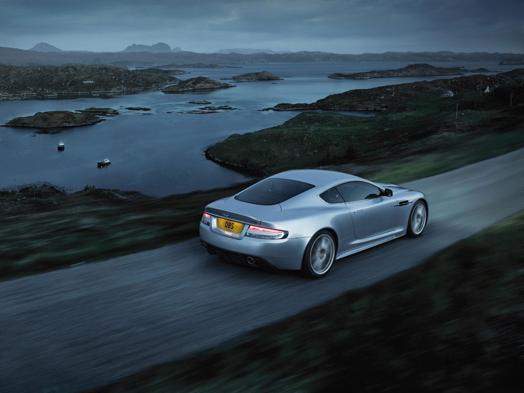 Aston Martin DBS Desktop Wallpaper