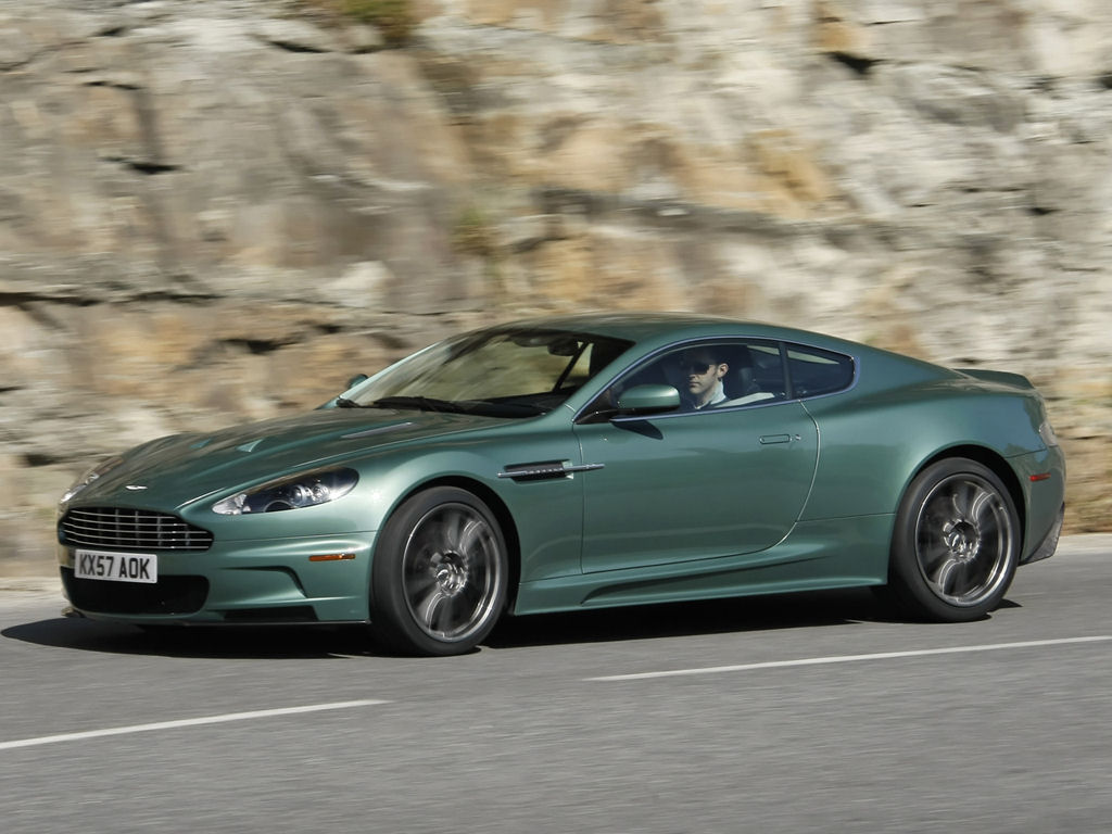 Aston Martin DBS Desktop Wallpaper