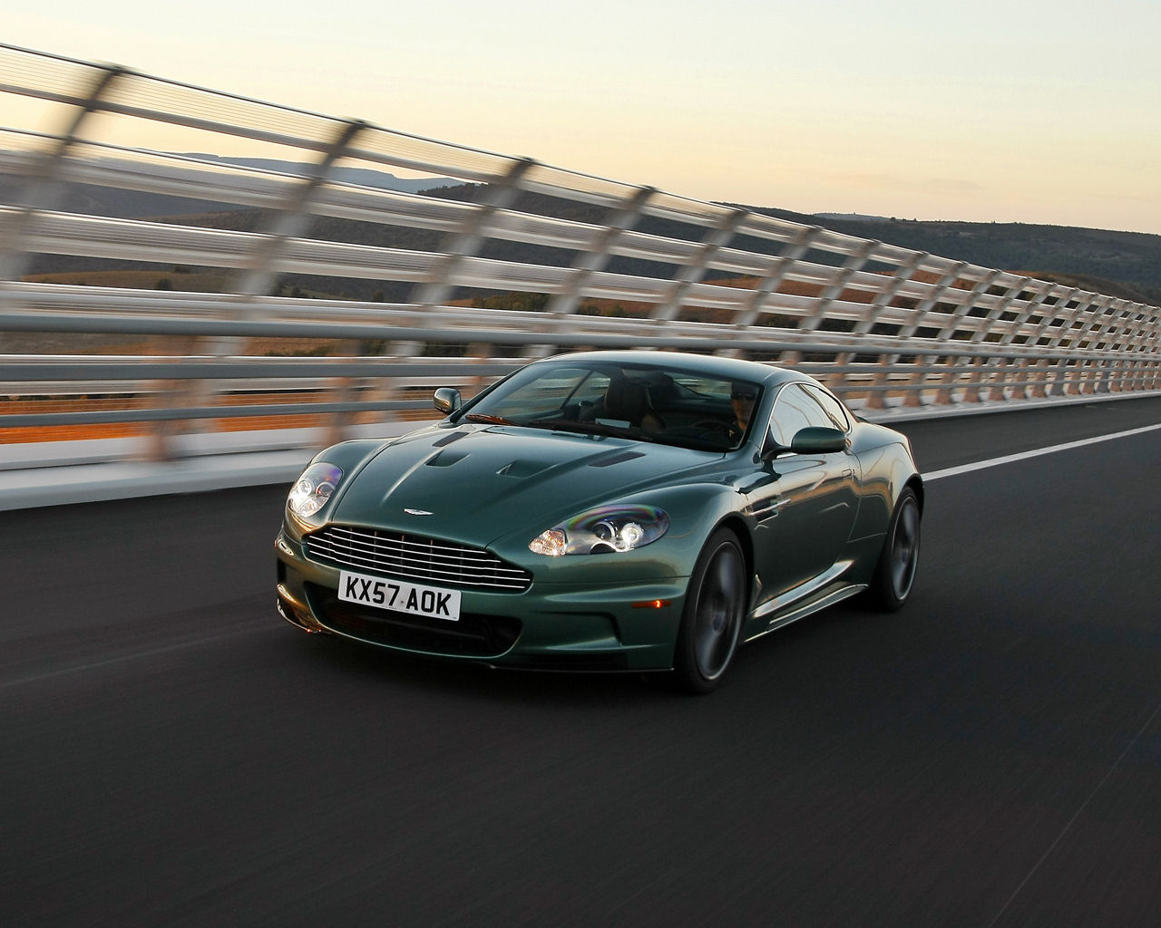 Aston Martin DBS Desktop Wallpaper