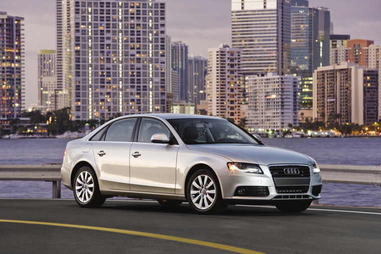 2010 Audi A4 Sedan 2.0T Picture