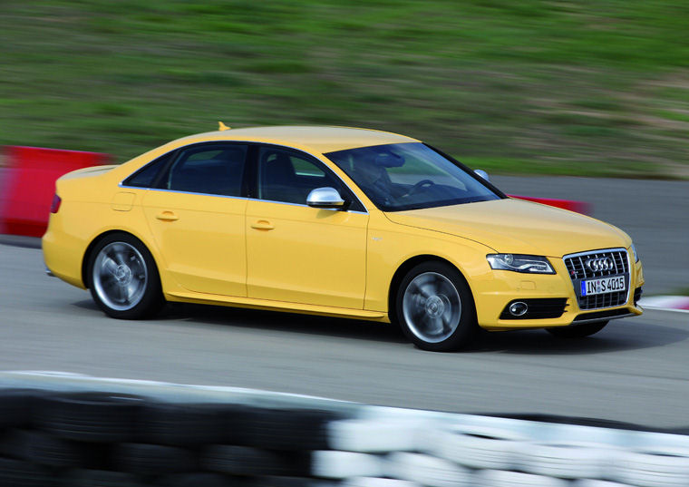 2010 Audi S4 Sedan Picture