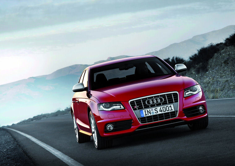 2011 Audi S4 Sedan Picture