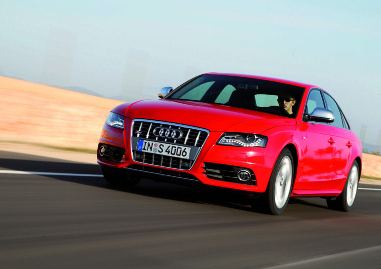 2011 Audi S4 Sedan Picture