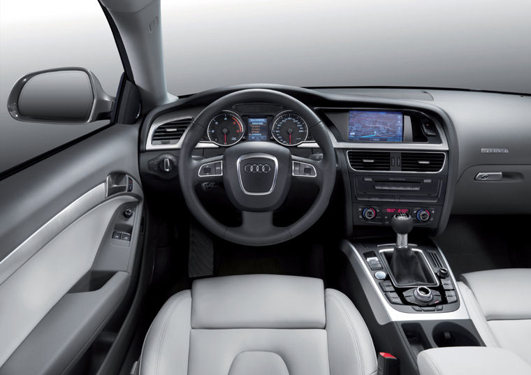 2008 Audi A5 Cockpit Picture