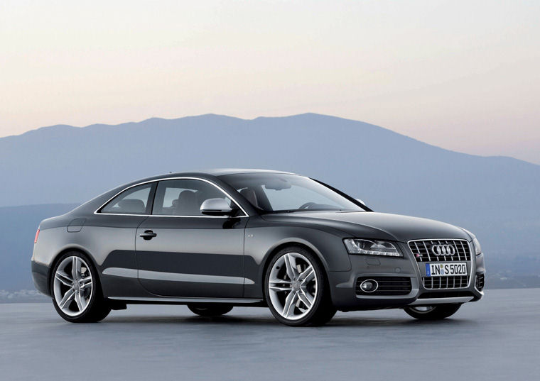 2010 Audi S5 Coupe Picture