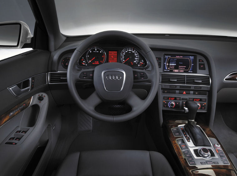 2007 Audi A6 Avant Cockpit Picture