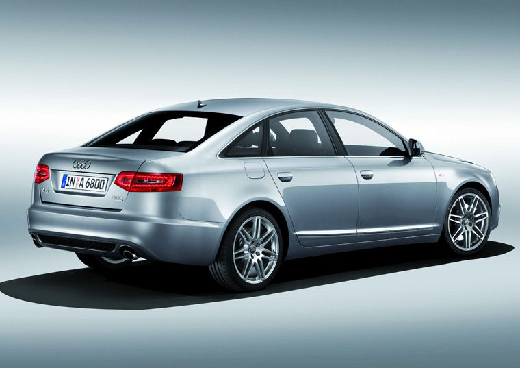 2010 Audi A6 Sedan quattro 3.0T Picture