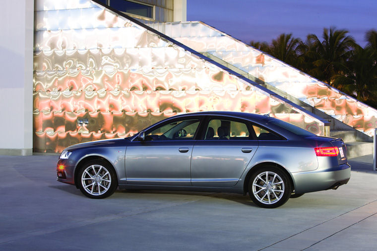 2010 Audi A6 Sedan quattro 3.0T Picture