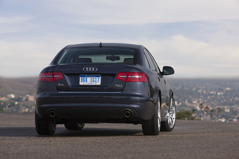 2010 Audi A6 Sedan quattro 3.0T Picture