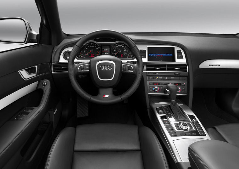 2010 Audi A6 Avant Cockpit Picture