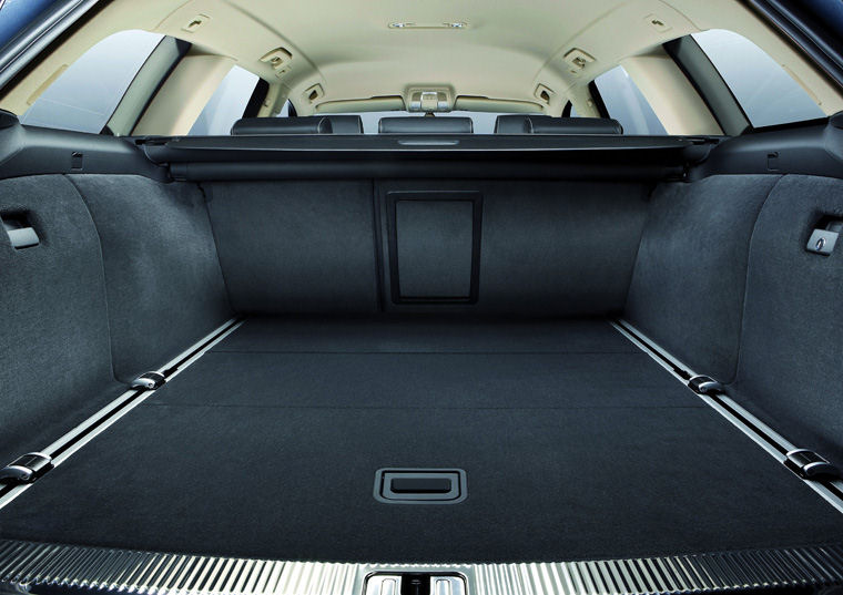 2010 Audi A6 Avant Trunk Picture