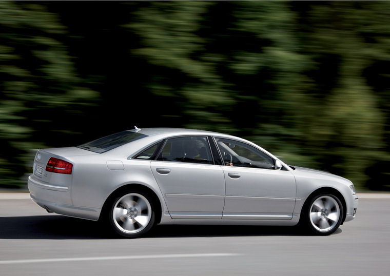 2008 Audi A8 4.2 Picture