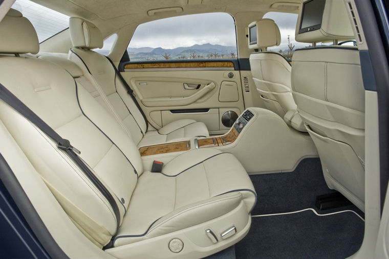 2009 Audi A8L W12 Rear Seats Picture