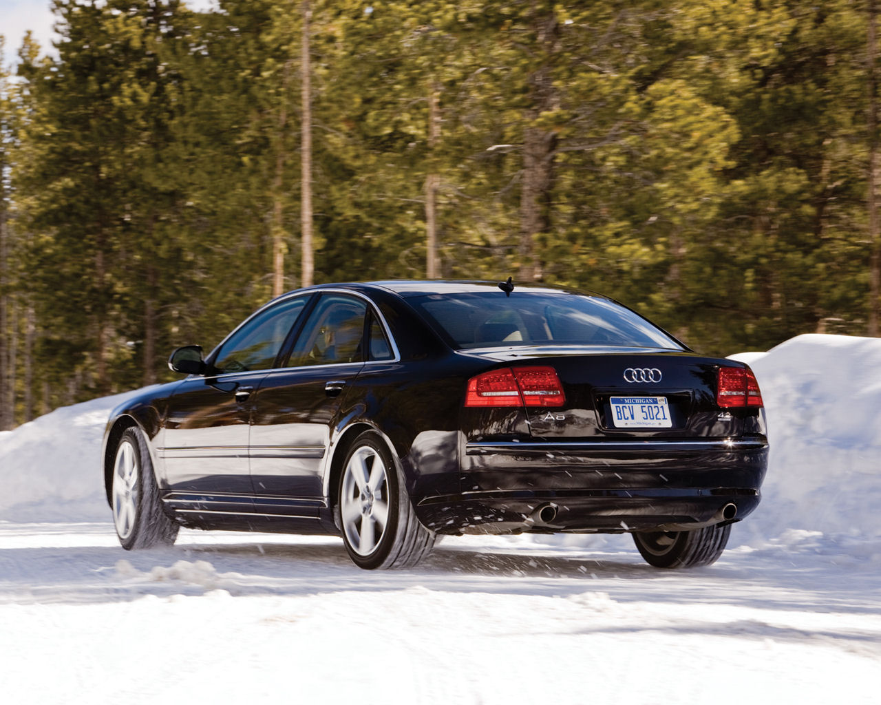 Audi A8 Desktop Wallpaper