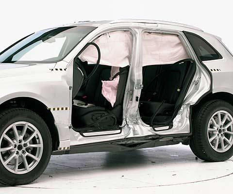 2009 Audi Q5 IIHS Side Impact Crash Test Picture