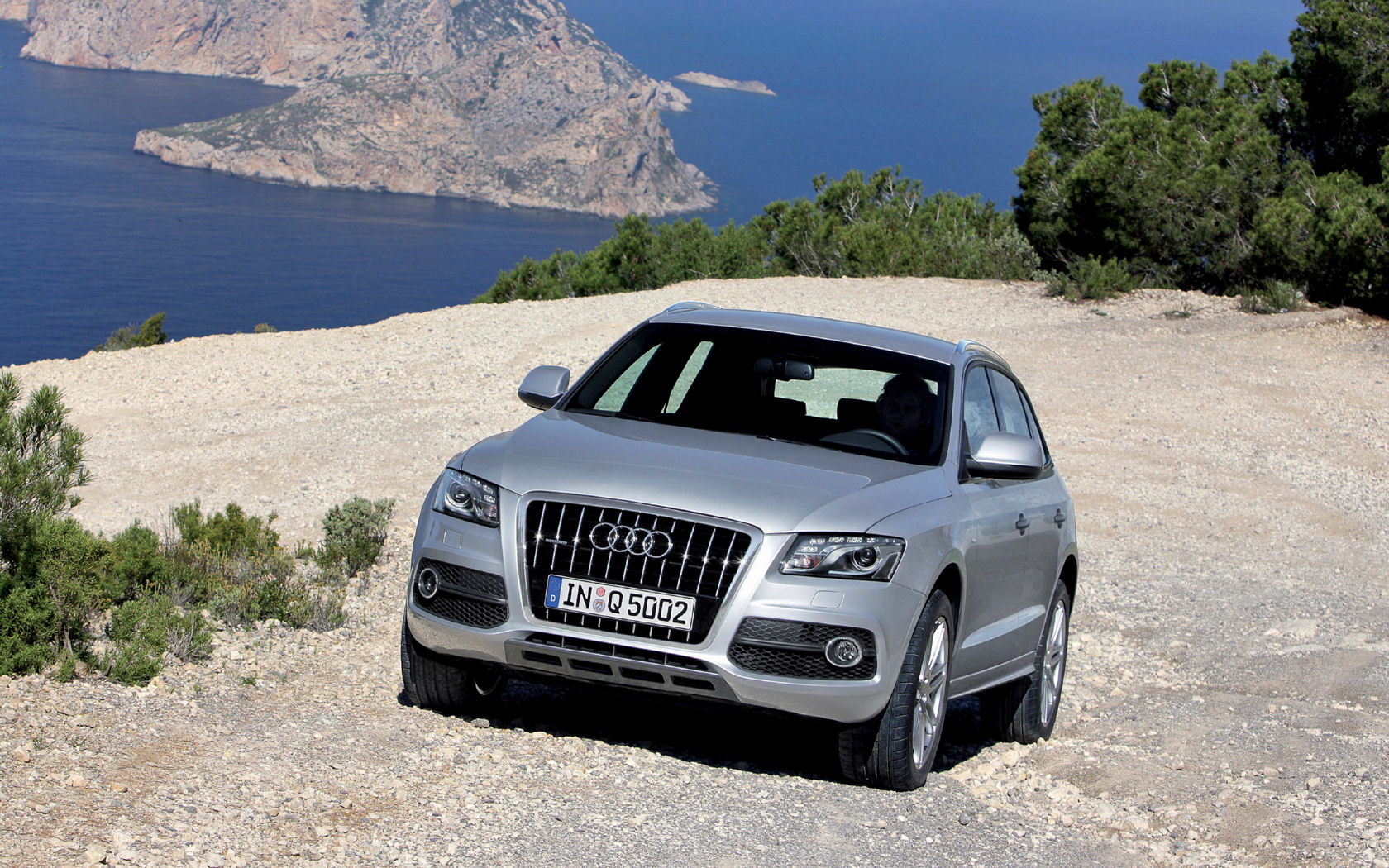 Audi Q5 Desktop Wallpaper