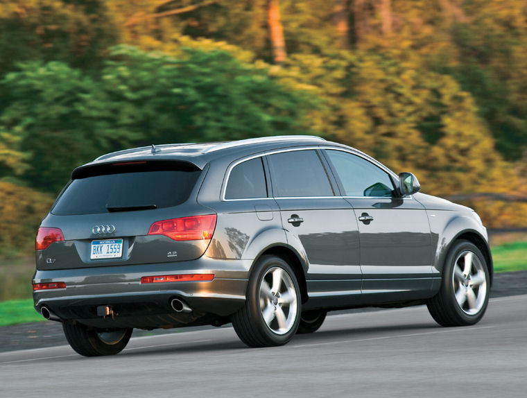 2009 Audi Q7 4.2 Picture