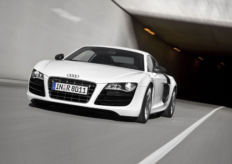 2010 Audi R8 5.2 V10 Coupe Picture