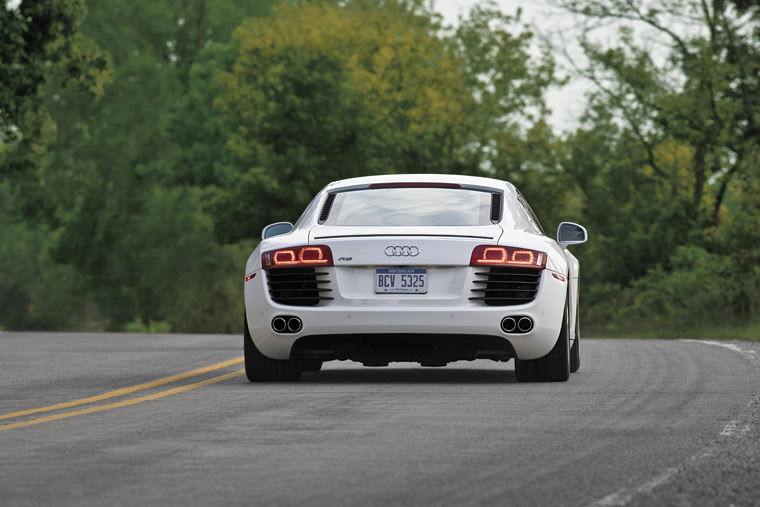 2011 Audi R8 4.2 V8 Coupe Picture