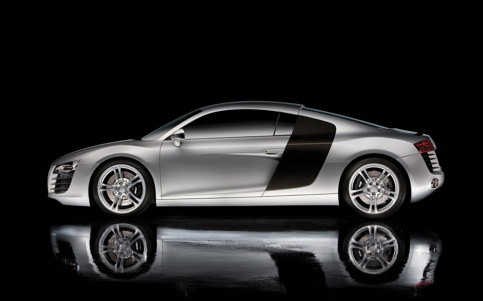 Audi R8 Desktop Wallpaper