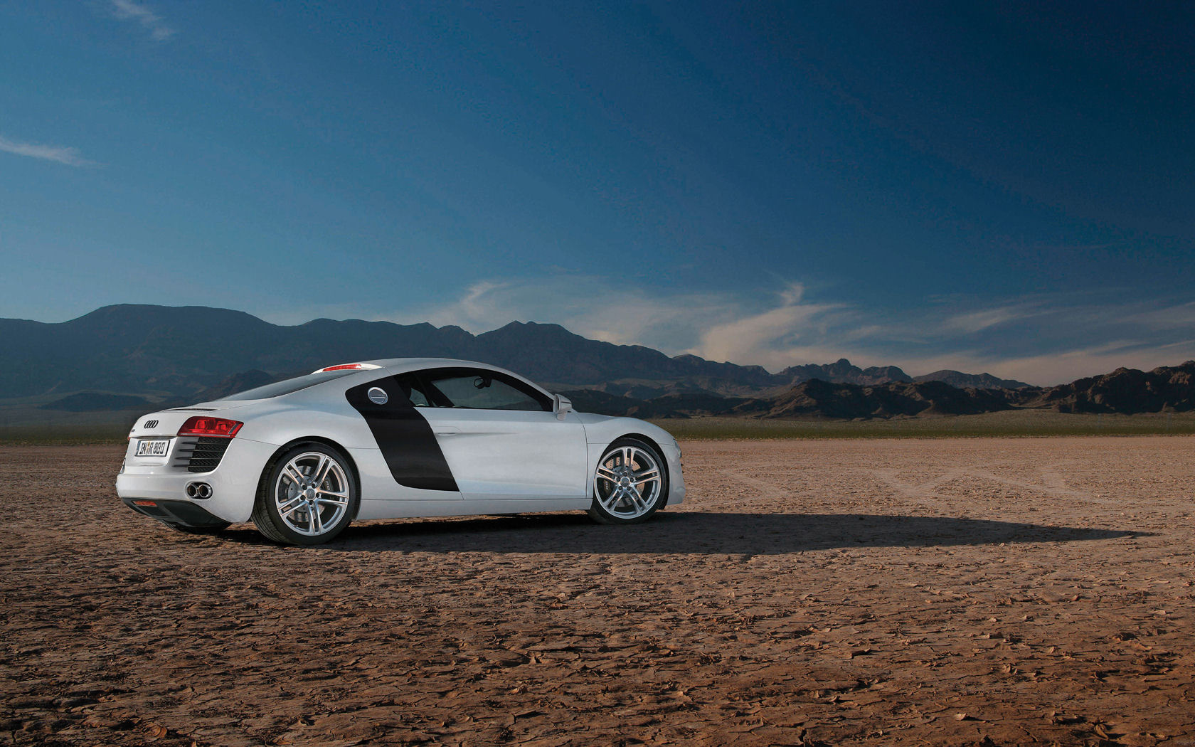 Audi R8 Desktop Wallpaper