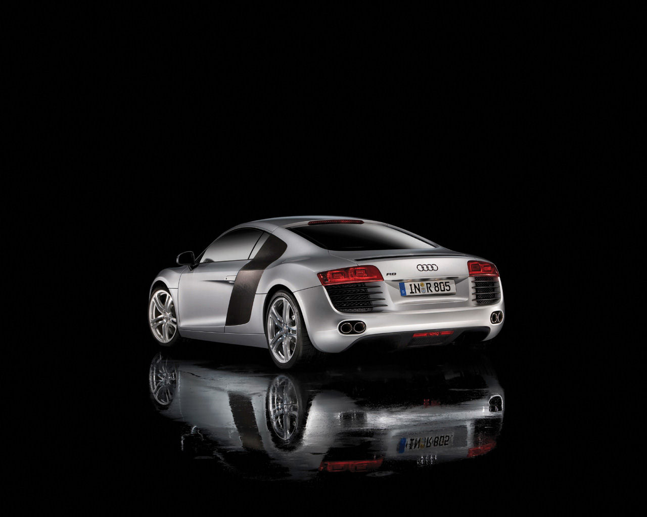 Audi R8 Desktop Wallpaper