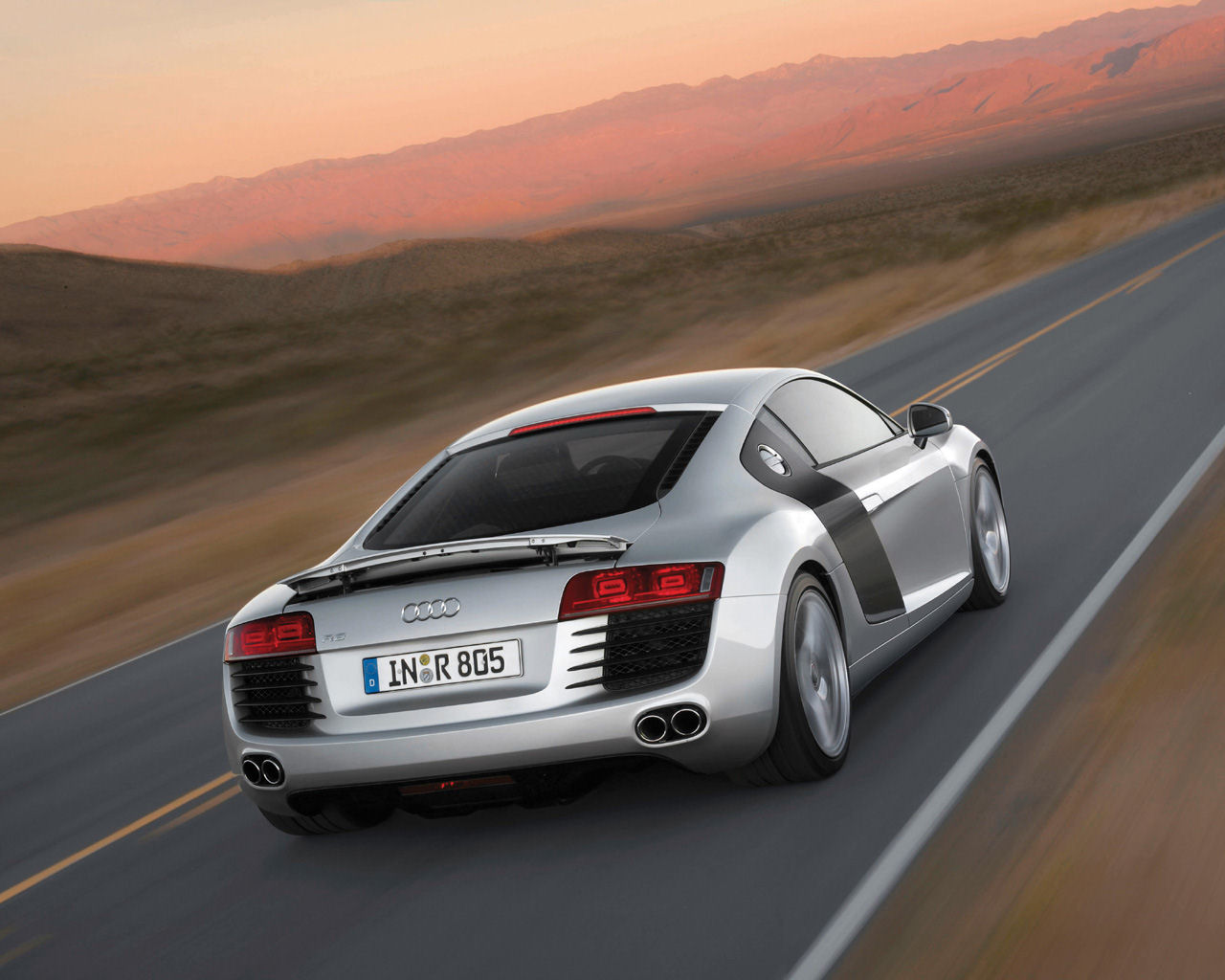 Audi R8 Desktop Wallpaper