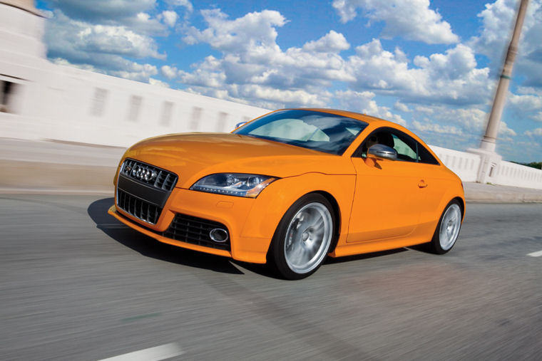 2010 Audi TTS Coupe Picture