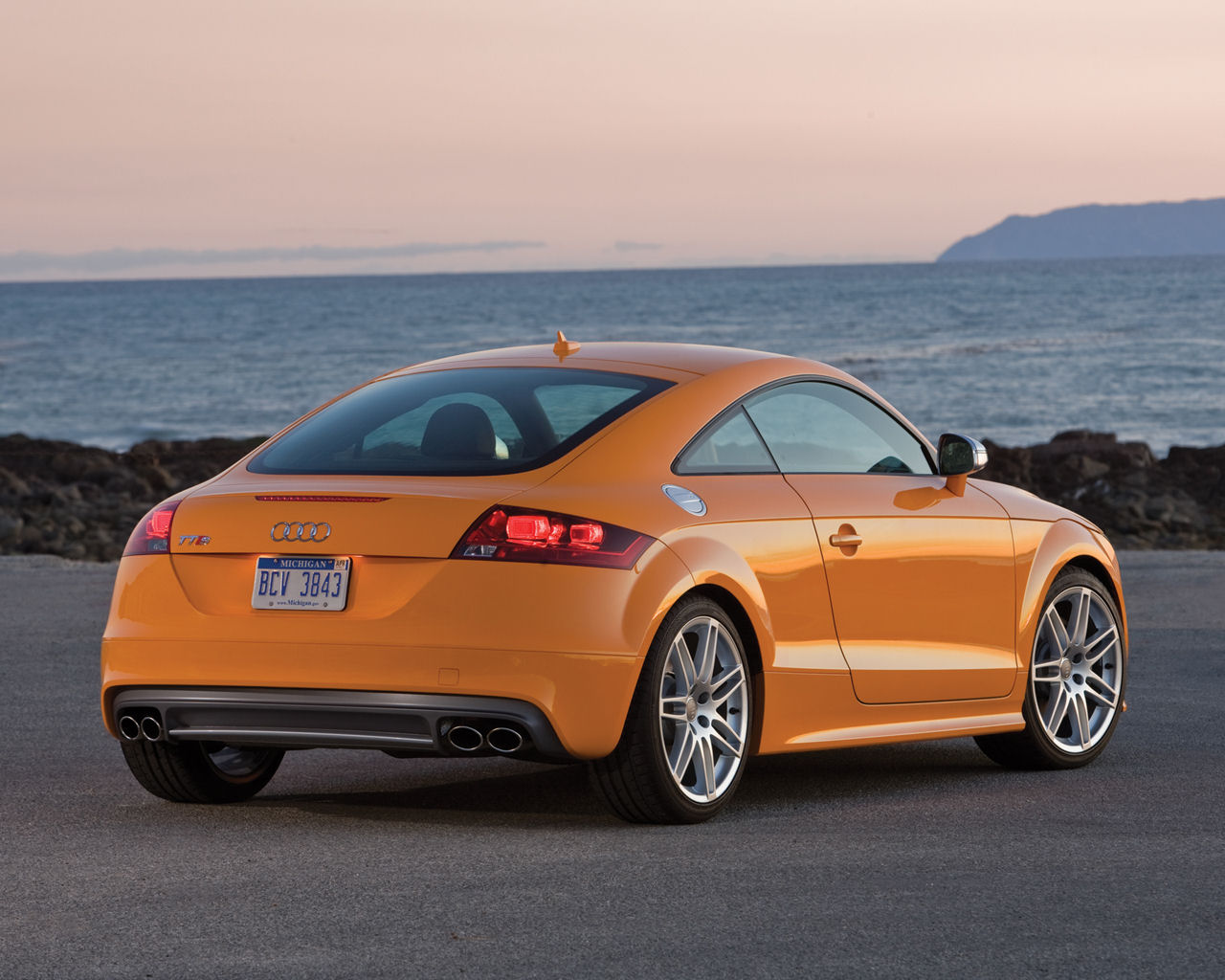 Audi TT Desktop Wallpaper