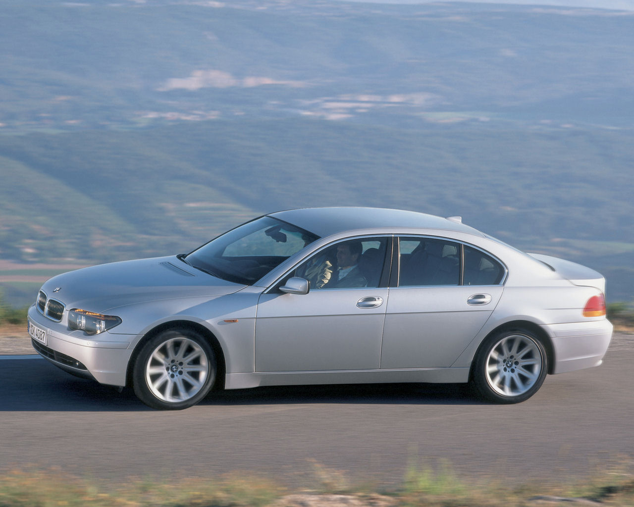 Bmw 750li wallpaper free #3