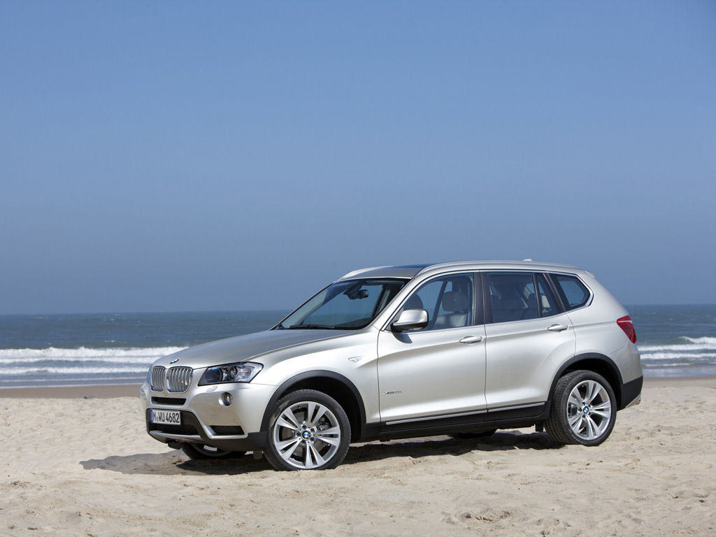 BMW X3 Desktop Wallpaper