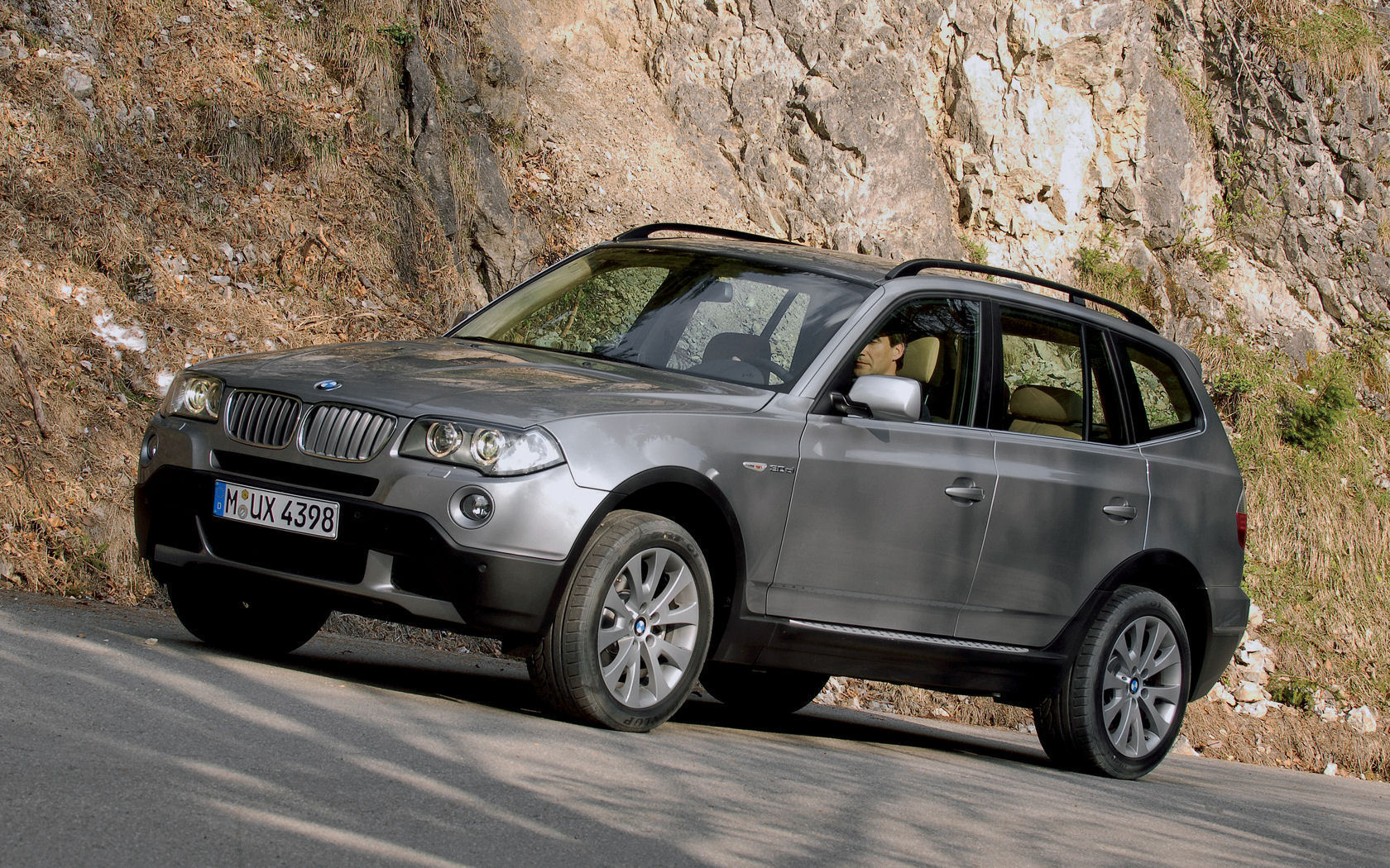 BMW X3 Desktop Wallpaper