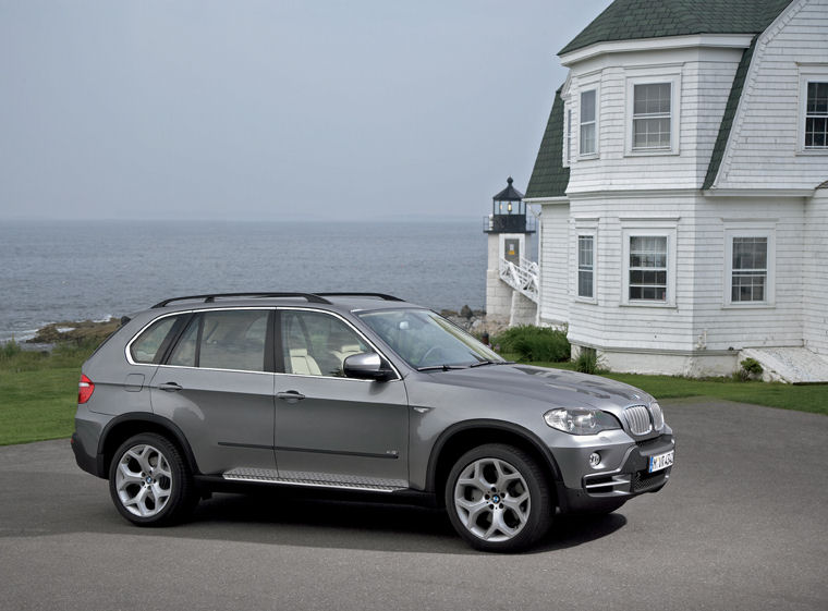 2008 BMW X5 xDrive48i Picture