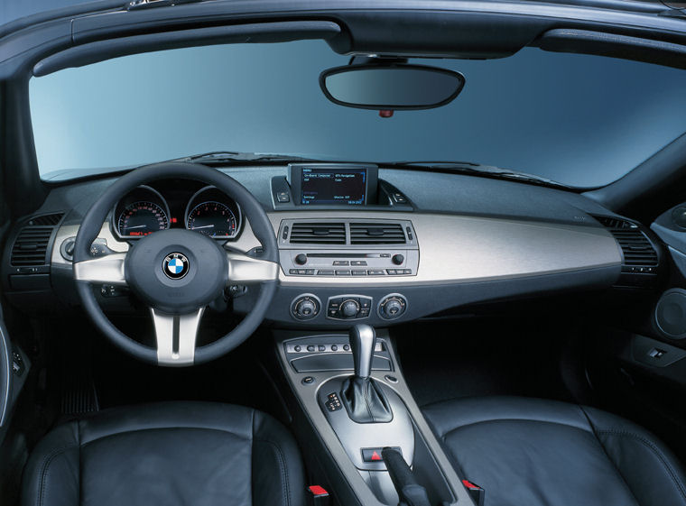 2008 BMW Z4 Roadster Cockpit Picture