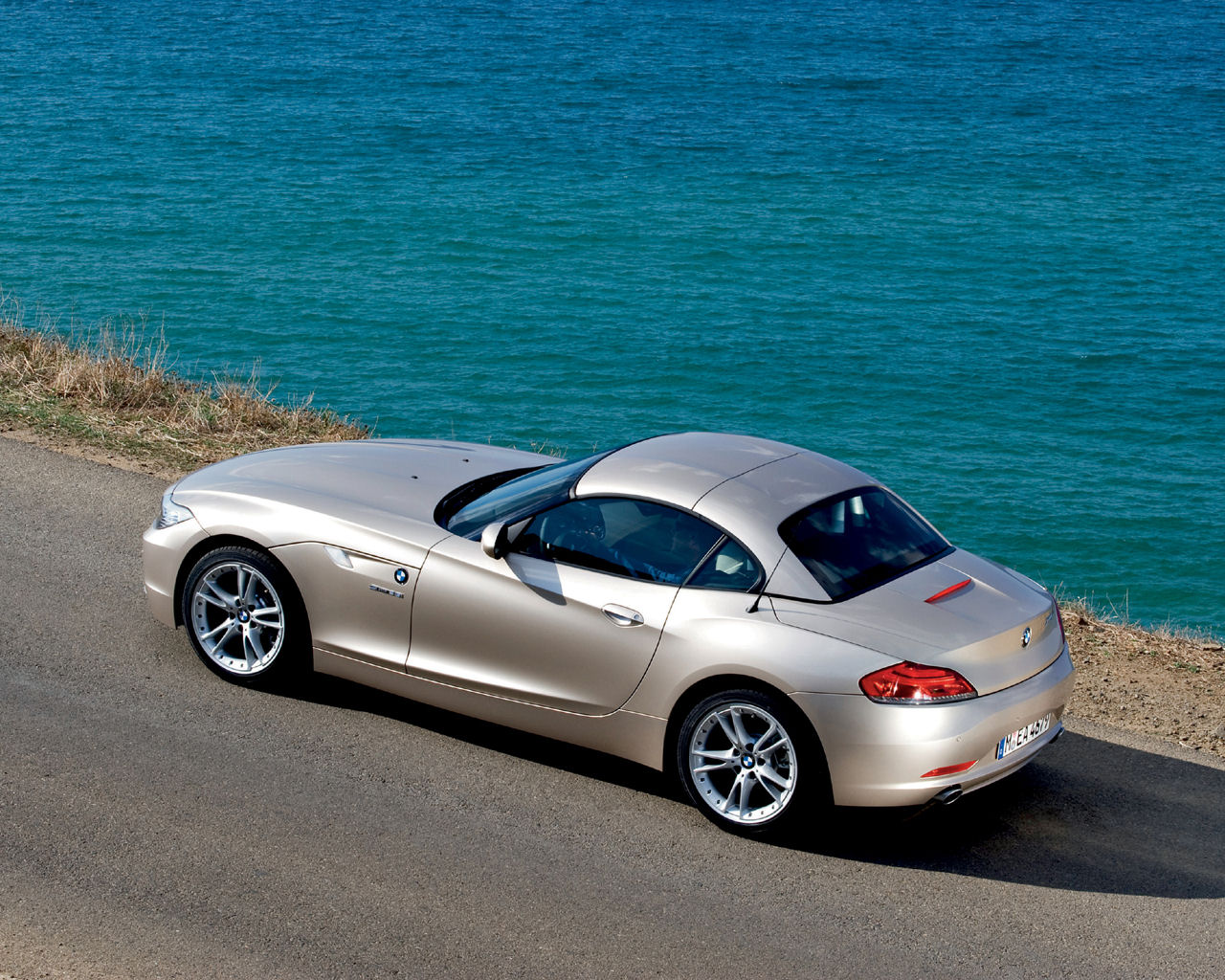 BMW Z4 Desktop Wallpaper