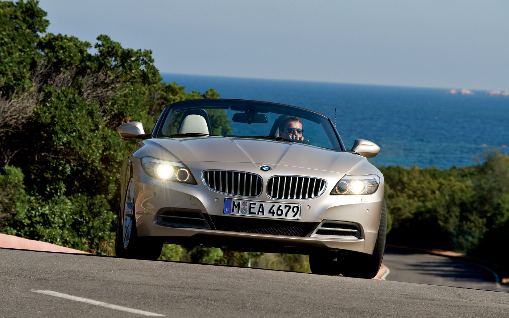 BMW Z4 Desktop Wallpaper