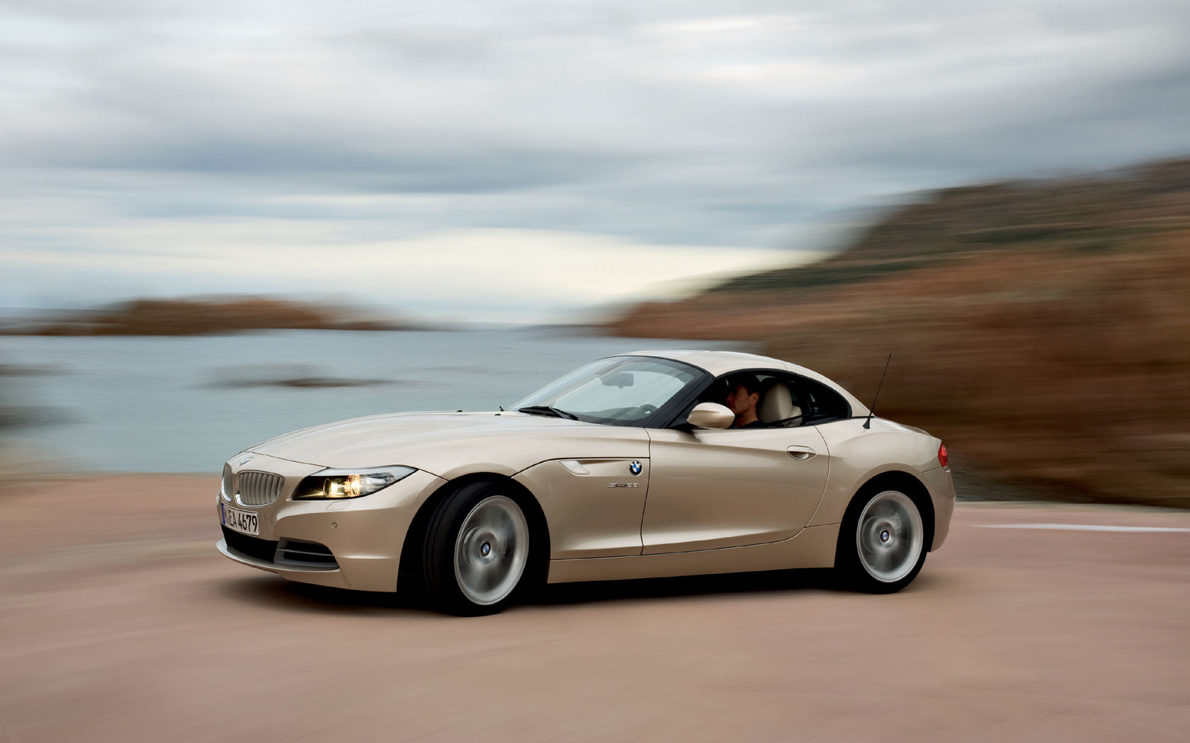 BMW Z4 Desktop Wallpaper