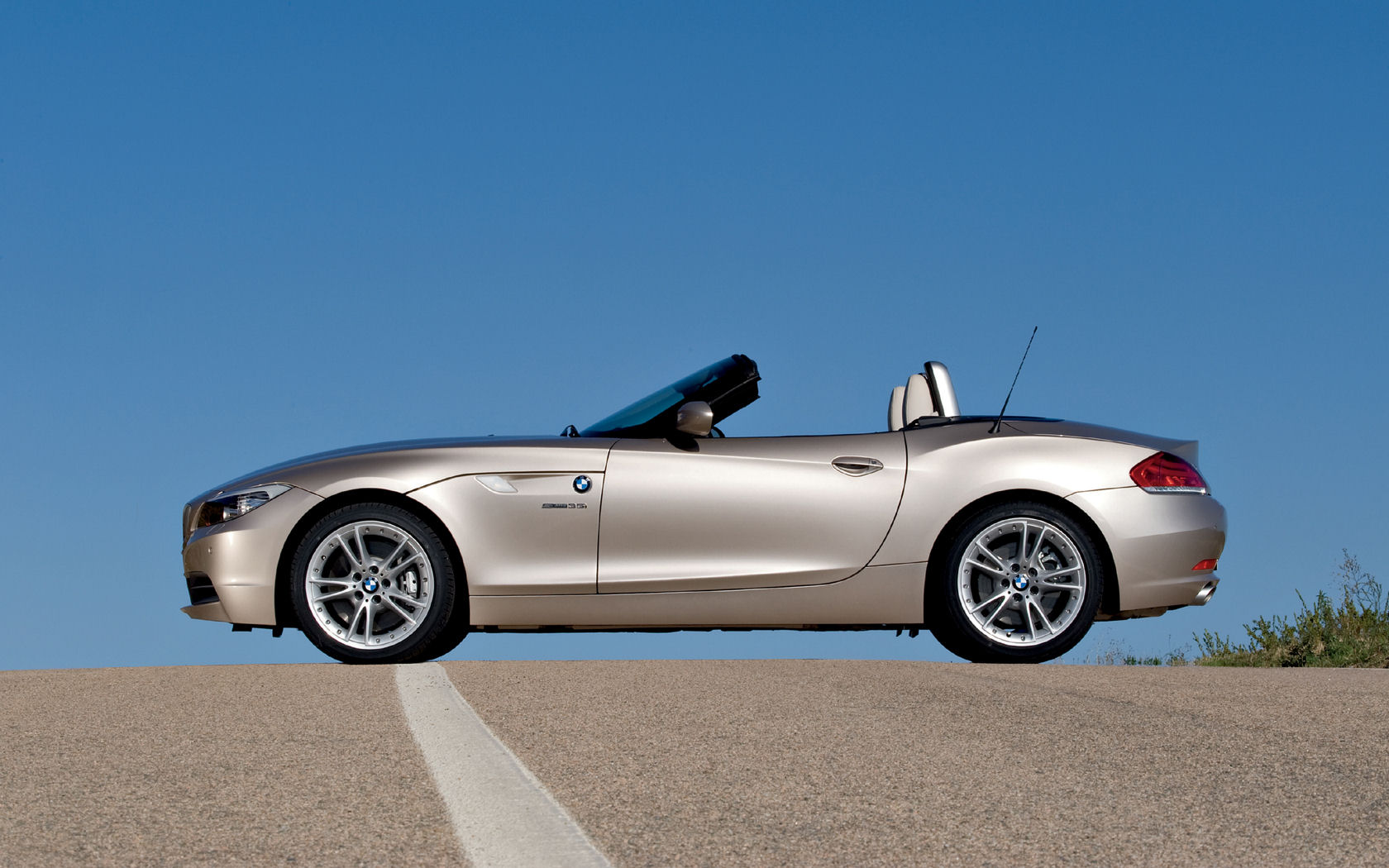 BMW Z4 Desktop Wallpaper