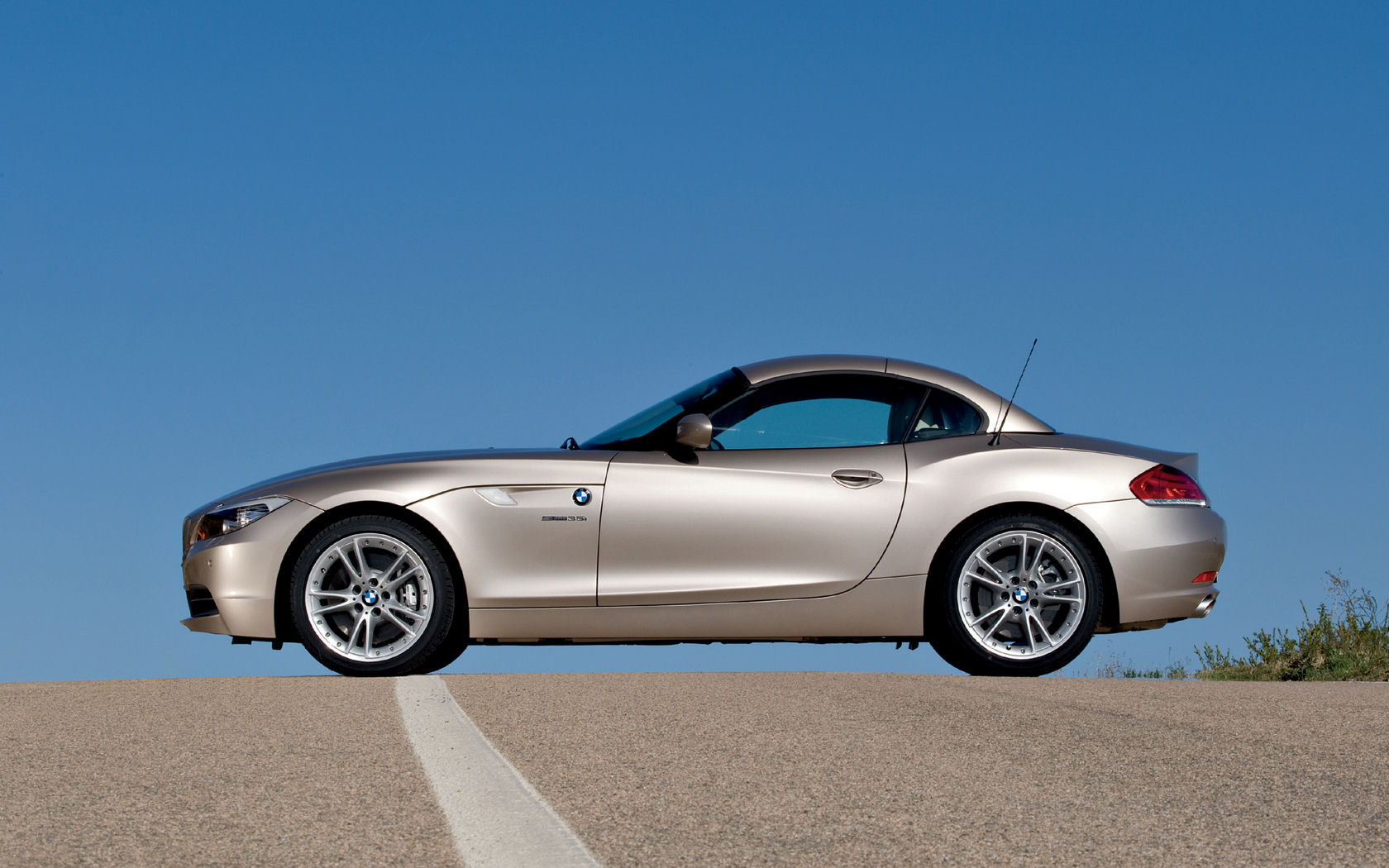 BMW Z4 Desktop Wallpaper