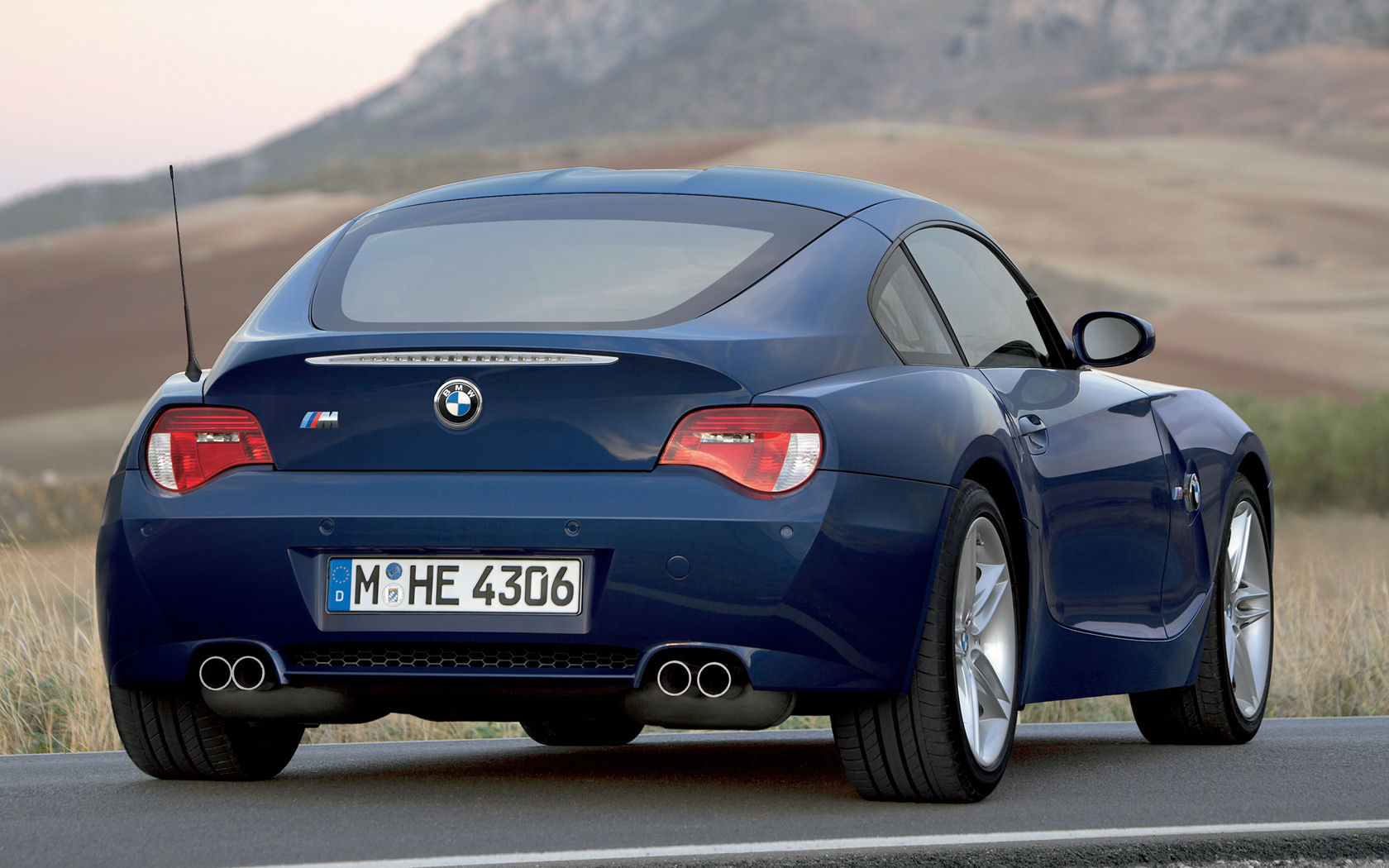 BMW Z4 Desktop Wallpaper